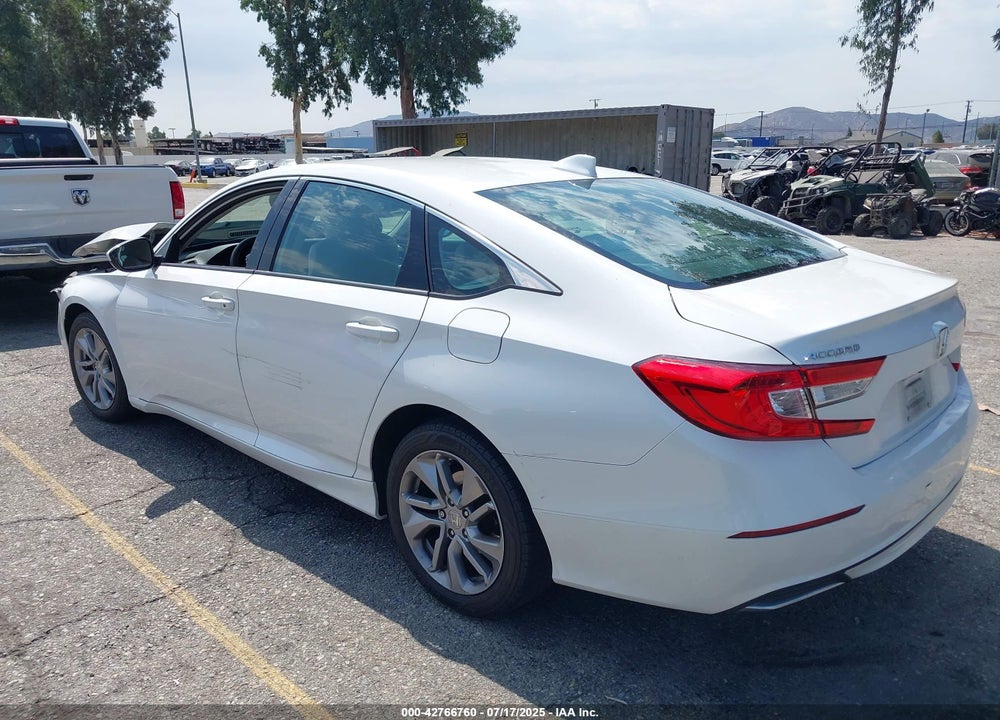 2018 HONDA ACCORD VIN: 1HGCV1F13JA017408