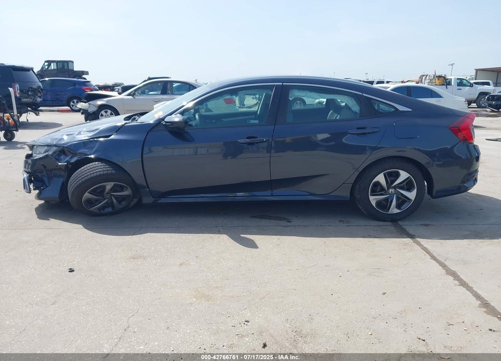 2019 HONDA CIVIC VIN: 19XFC2F69KE000968