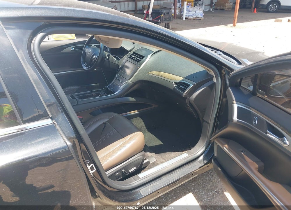 2014 LINCOLN MKZ VIN: 3LN6L2G92ER813781