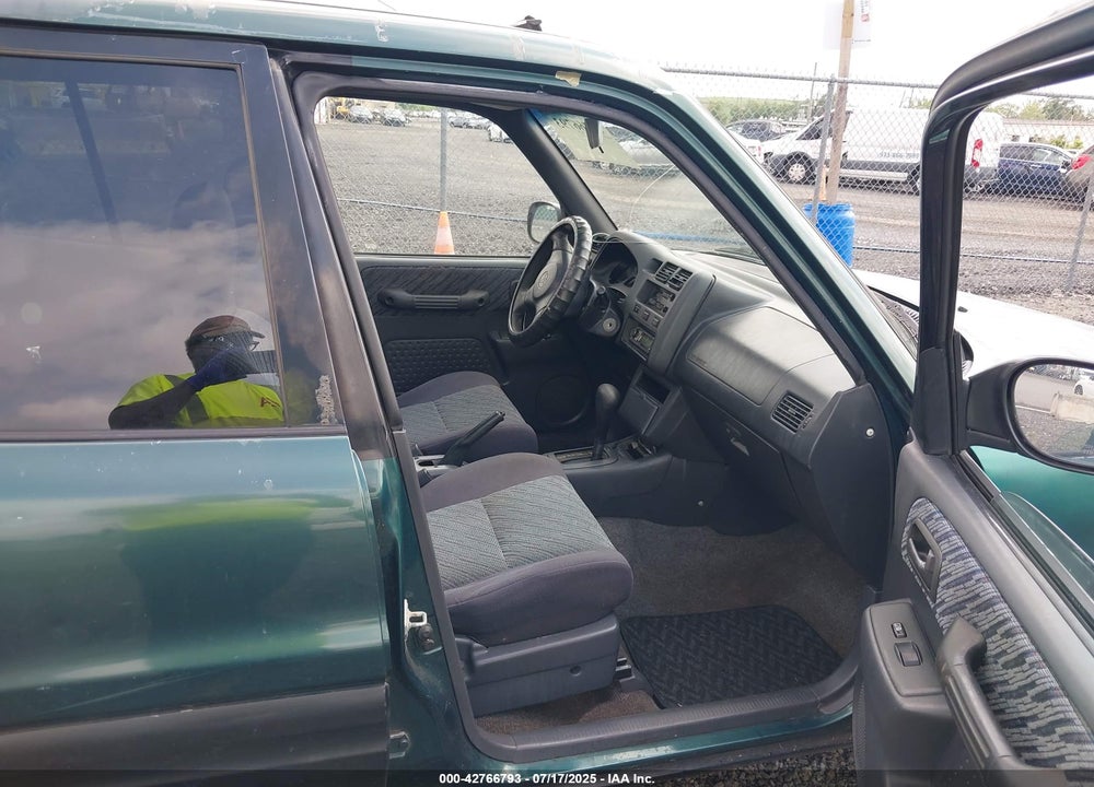 1999 TOYOTA RAV4 VIN: JT3GP10VXX0035932