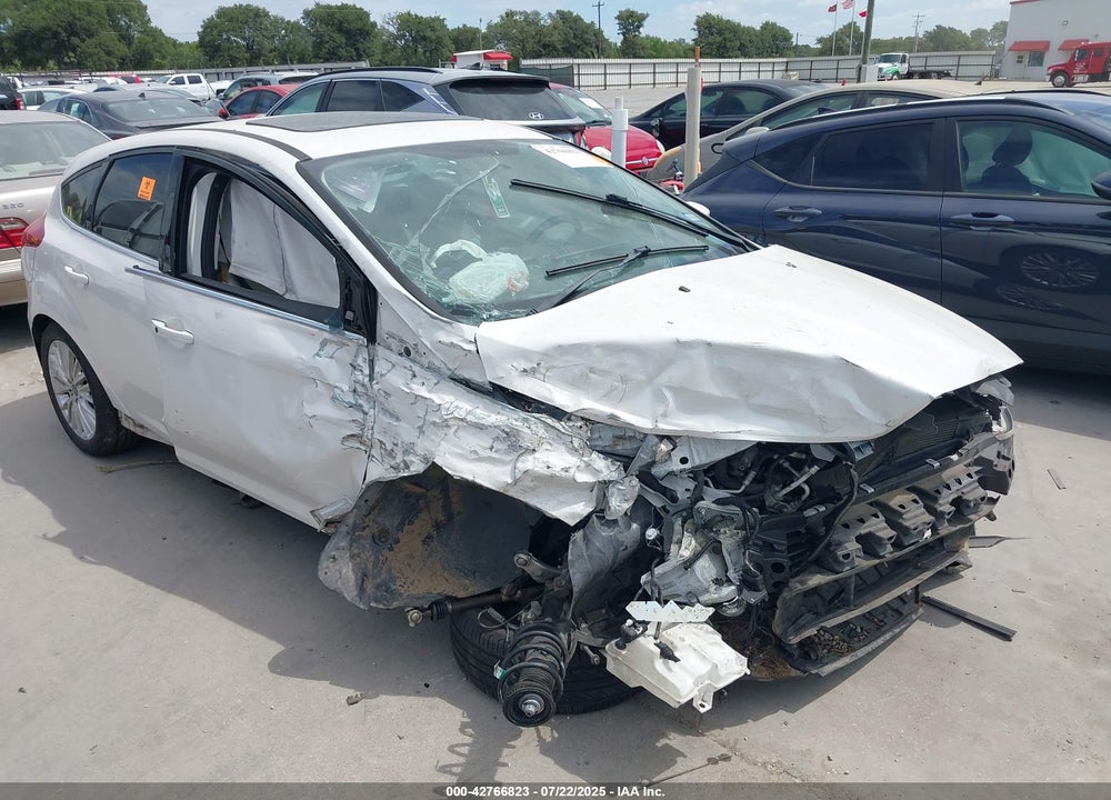 2017 FORD FOCUS VIN: 1FADP3N2XHL268109