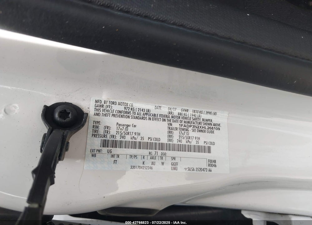 2017 FORD FOCUS VIN: 1FADP3N2XHL268109