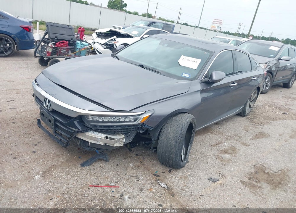 2018 HONDA ACCORD VIN: 1HGCV1F93JA191520