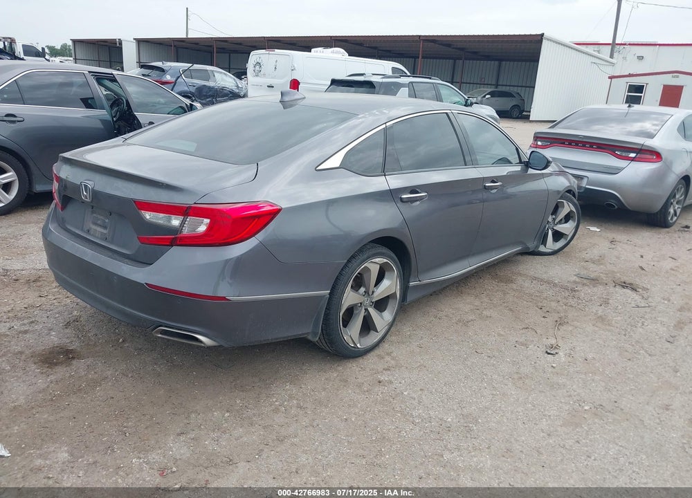 2018 HONDA ACCORD VIN: 1HGCV1F93JA191520