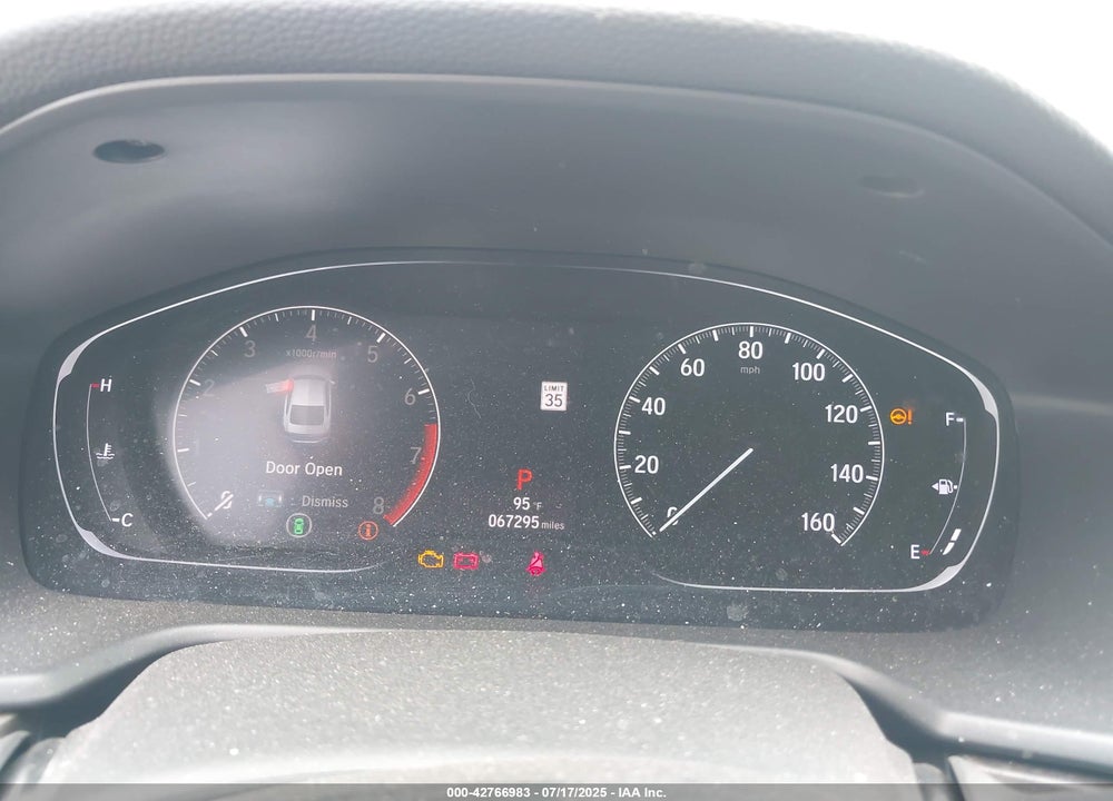 2018 HONDA ACCORD VIN: 1HGCV1F93JA191520