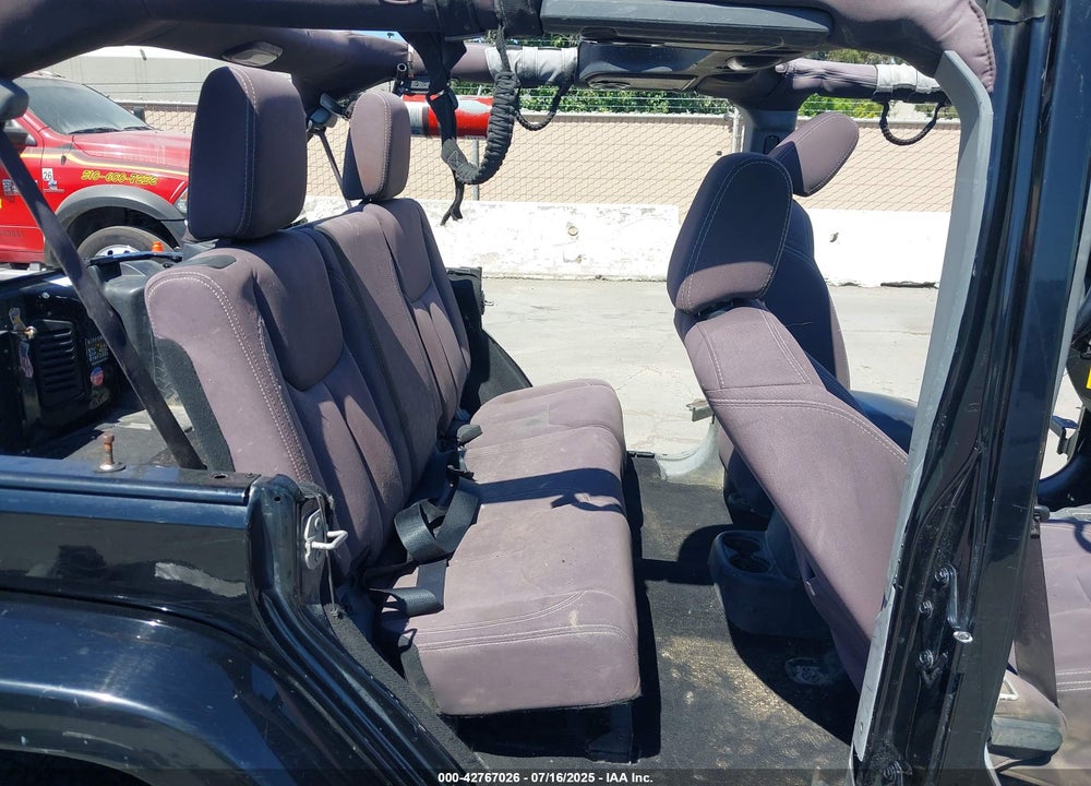 2015 JEEP WRANGLER UNLIMITED VIN: 1C4BJWEG1FL763098