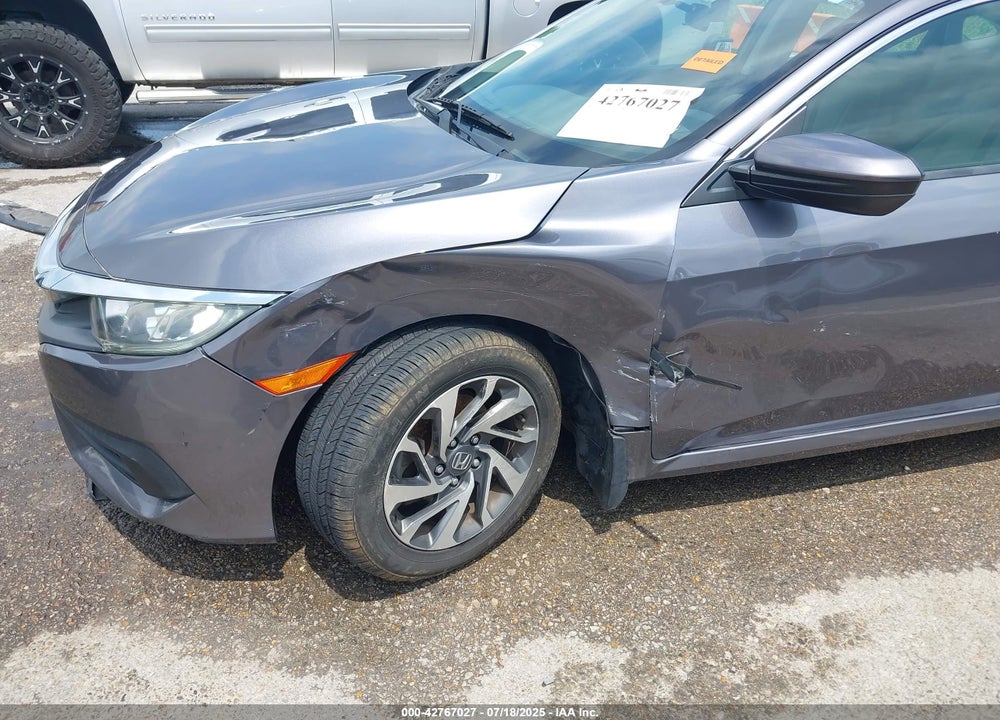 2018 HONDA CIVIC VIN: 19XFC2F70JE038337