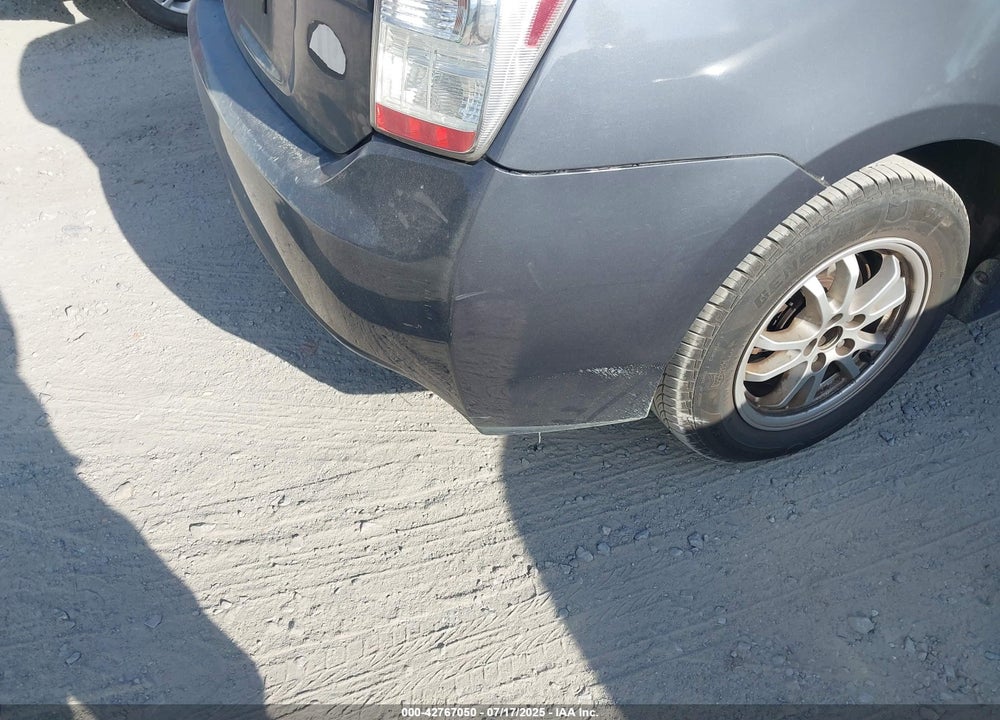 2010 TOYOTA PRIUS VIN: JTDKN3DU2A0054586