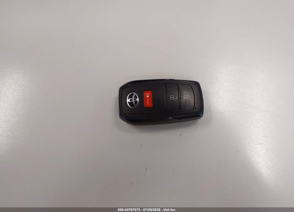 2024 TOYOTA PRIUS XLE VIN: JTDACAAU2R3034987