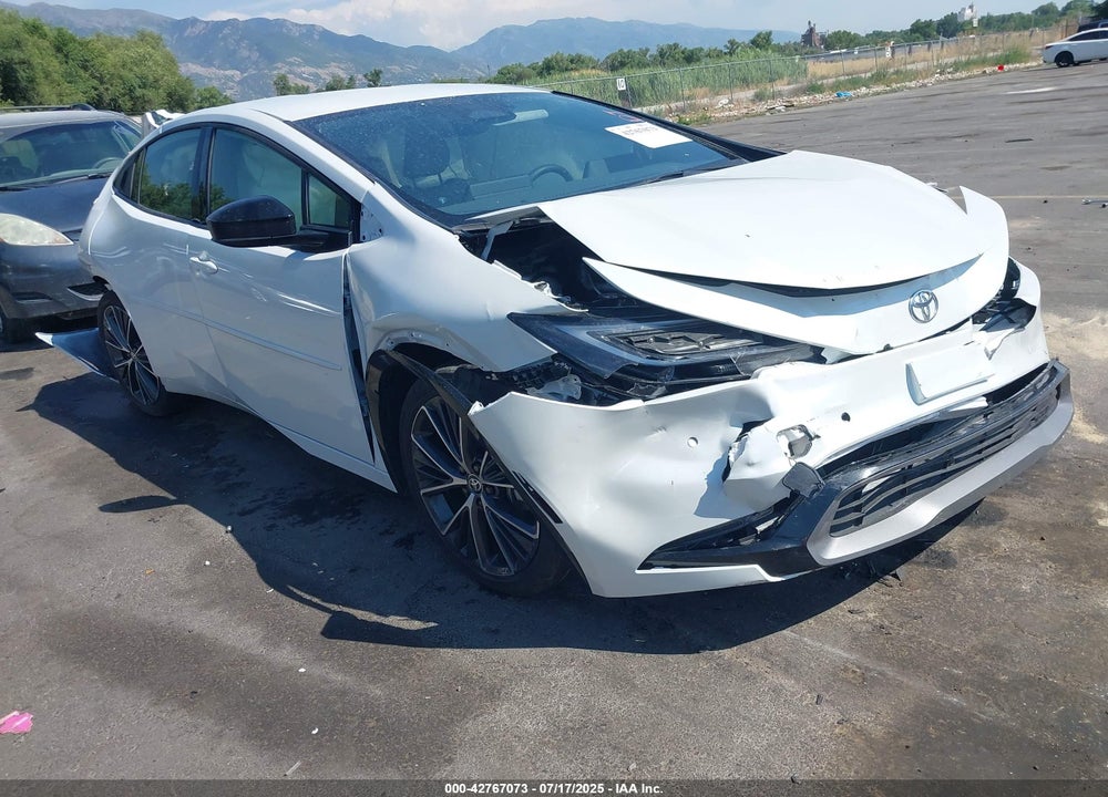 2024 TOYOTA PRIUS XLE VIN: JTDACAAU2R3034987