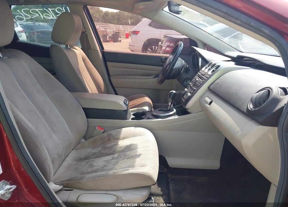 2011 MAZDA CX-7 VIN: JM3ER2B5XB0373055