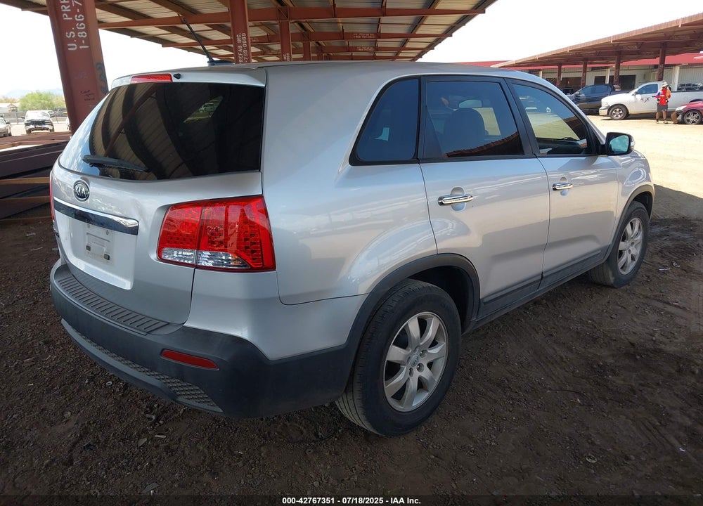 2012 KIA SORENTO VIN: 5XYKT3A12CG306334