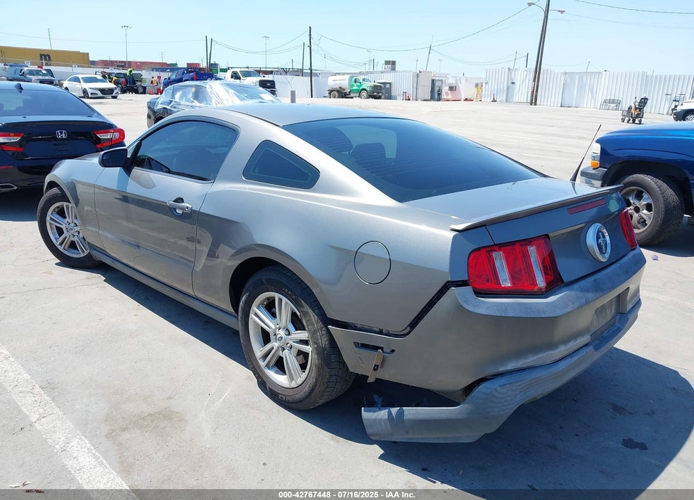2011 FORD MUSTANG V6 VIN: 1ZVBP8AM5B5165520