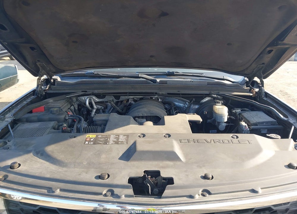 2015 CHEVROLET SUBURBAN 1500 VIN: 1GNSCHKC1FR590579