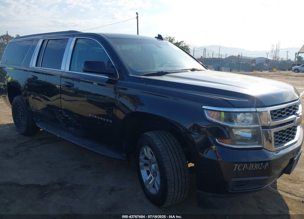 2015 CHEVROLET SUBURBAN 1500 VIN: 1GNSCHKC1FR590579