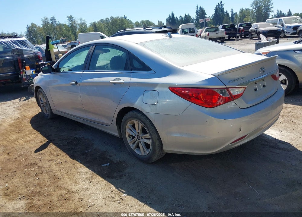 2013 HYUNDAI SONATA GLS VIN: 5NPEB4AC0DH790845