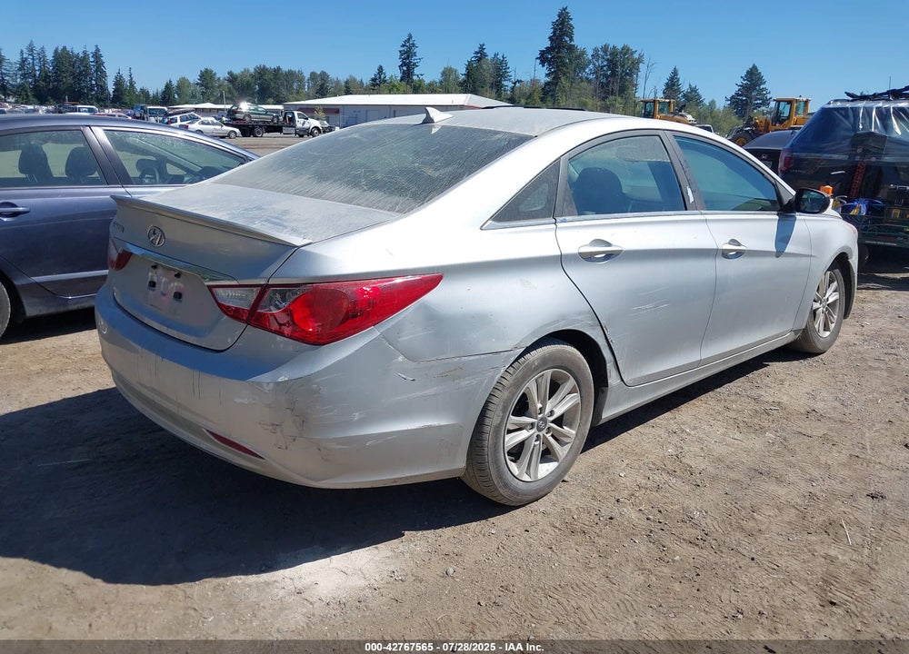 2013 HYUNDAI SONATA GLS VIN: 5NPEB4AC0DH790845
