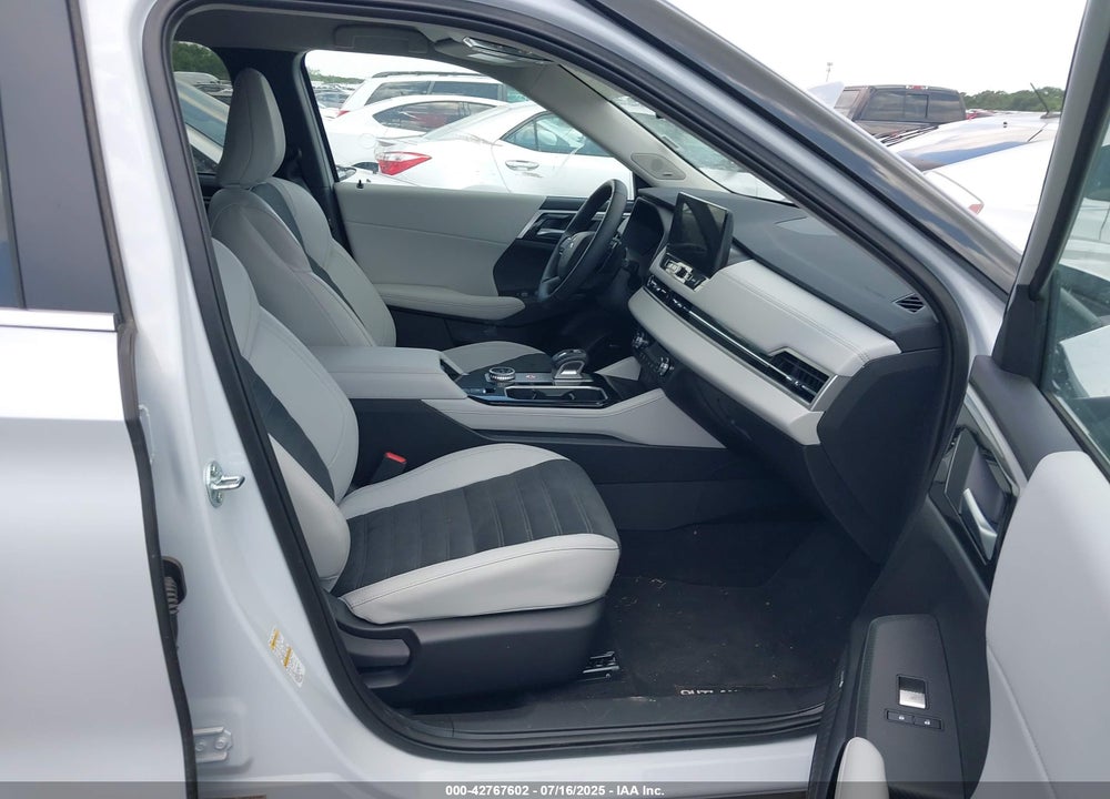 2025 MITSUBISHI OUTLANDER SE 2.5 2WD VIN: JA4J3VA8XSZ021492
