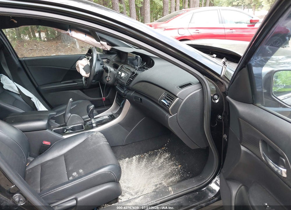 2016 HONDA ACCORD VIN: 1HGCR2F54GA084914