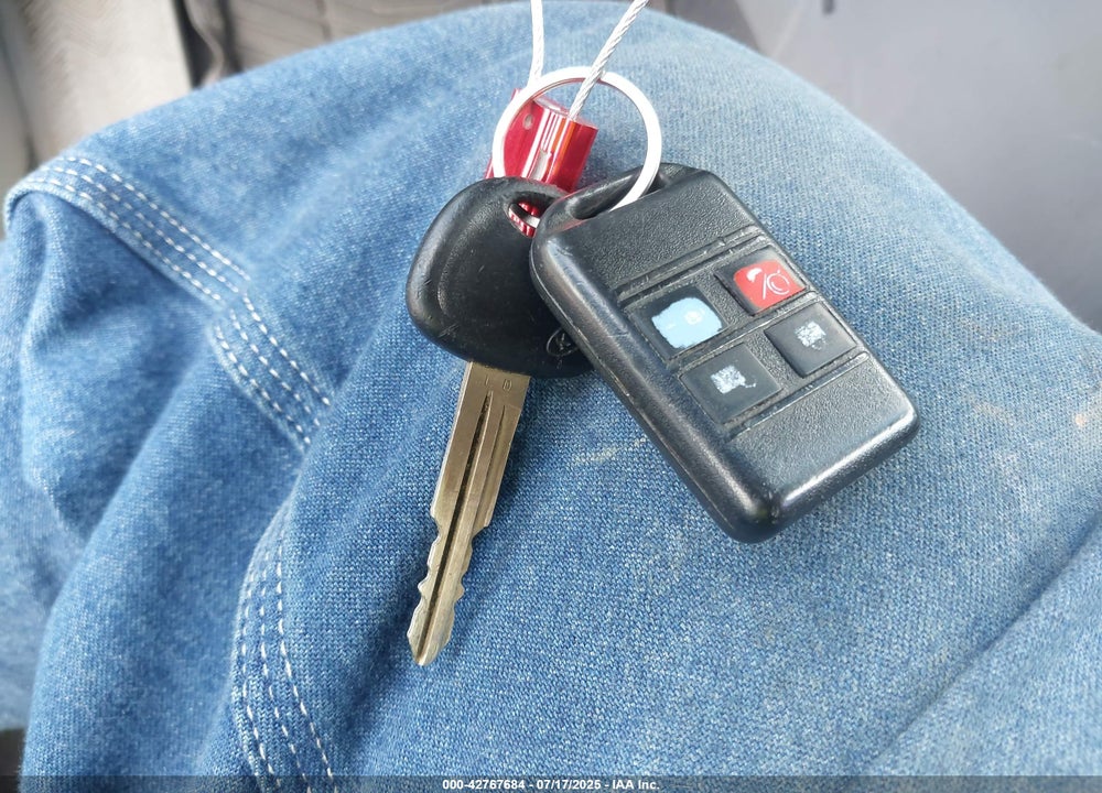2009 KIA SPECTRA VIN: KNAFE221295610881