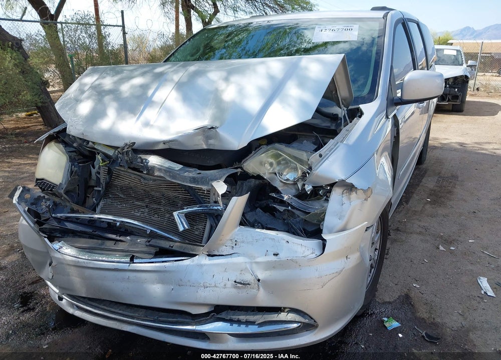 2012 CHRYSLER TOWN & COUNTRY VIN: 2C4RC1BG3CR376507