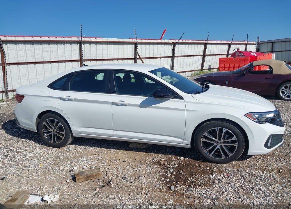 2024 VOLKSWAGEN JETTA 1.5T SPORT VIN: 3VWBM7BU4RM085454