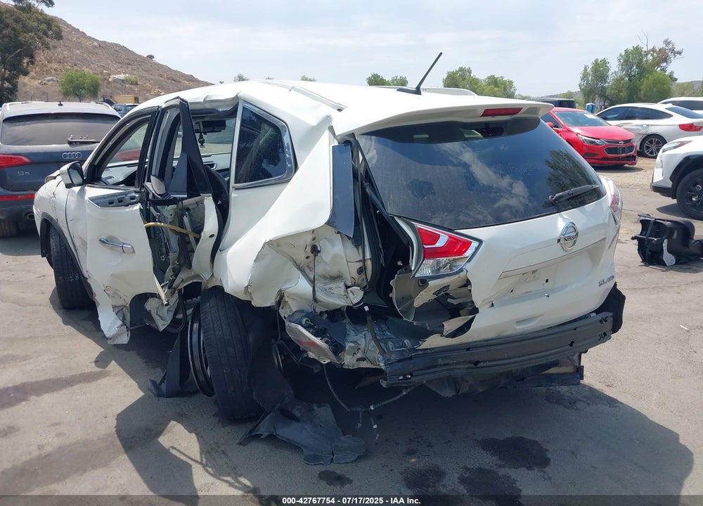 2015 NISSAN ROGUE VIN: 5N1AT2MVXFC764034