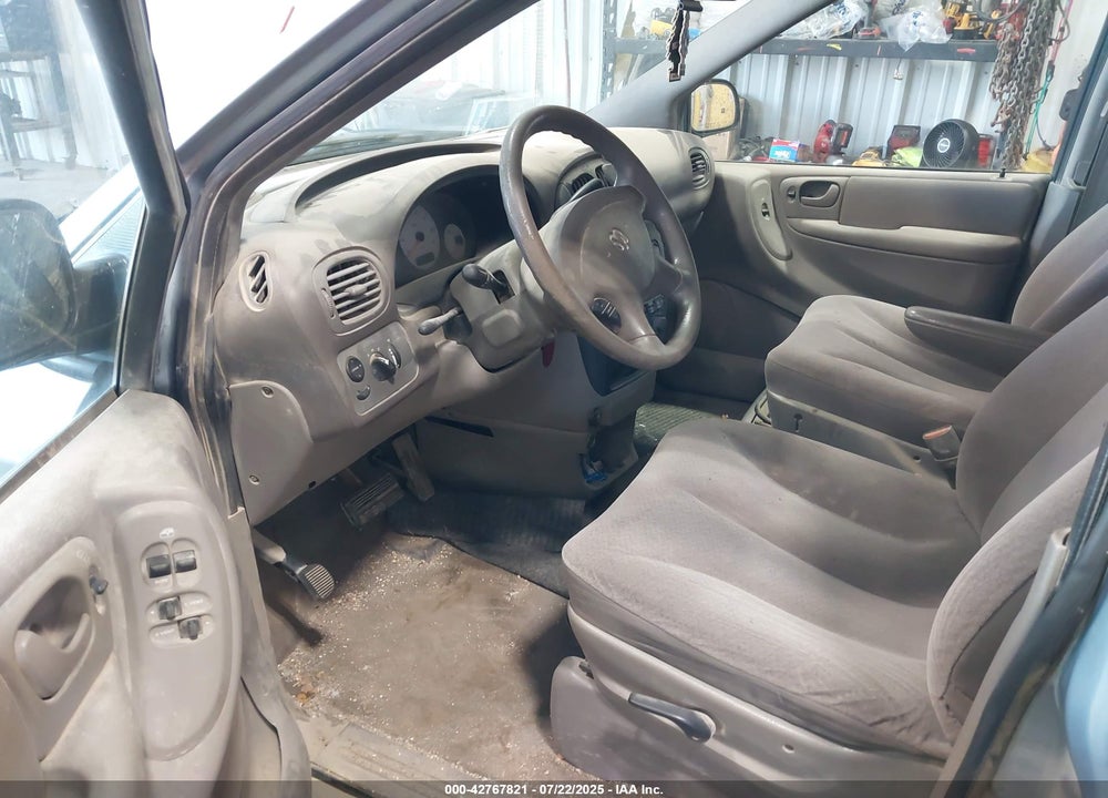 2003 DODGE GRAND CARAVAN VIN: 2D4GP44R63R337716