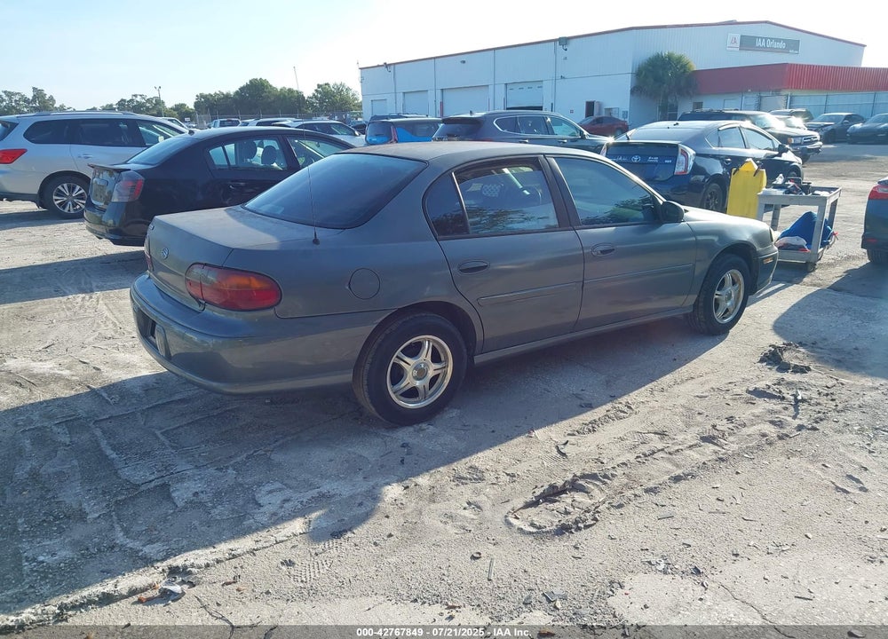 2005 CHEVROLET CLASSIC VIN: 1G1ND52F85M198604