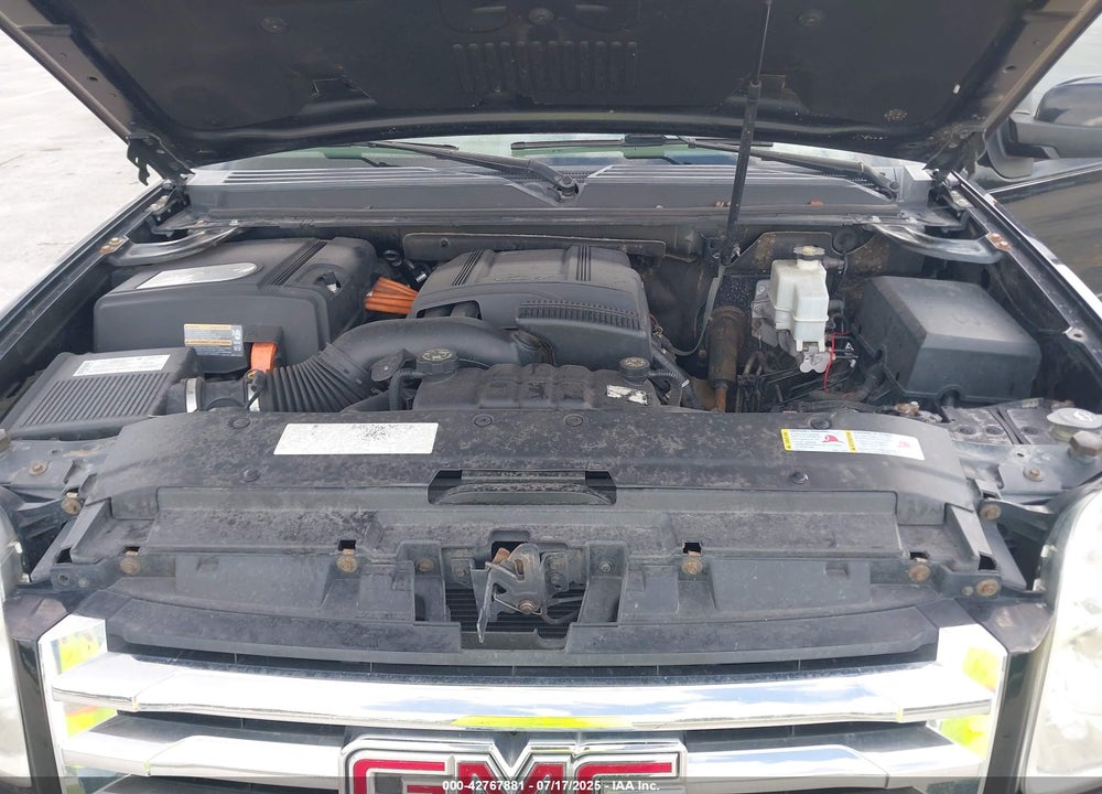 2008 GMC YUKON VIN: 1GKFC13518R204154