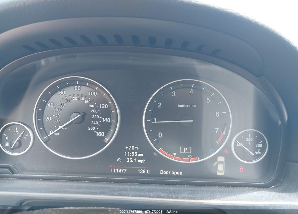 2011 BMW 5 SERIES VIN: WBAFU7C50BC877939