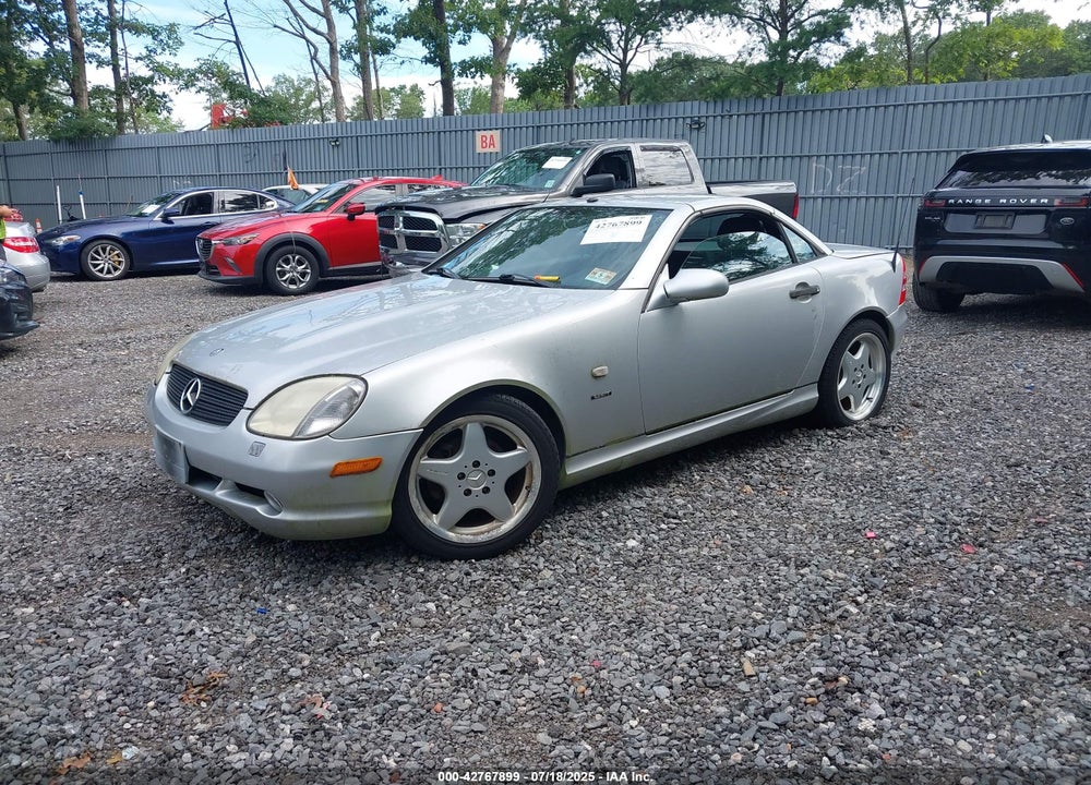 2000 MERCEDES-BENZ SLK 230 KOMPRESSOR VIN: WDBKK47F7YF167712