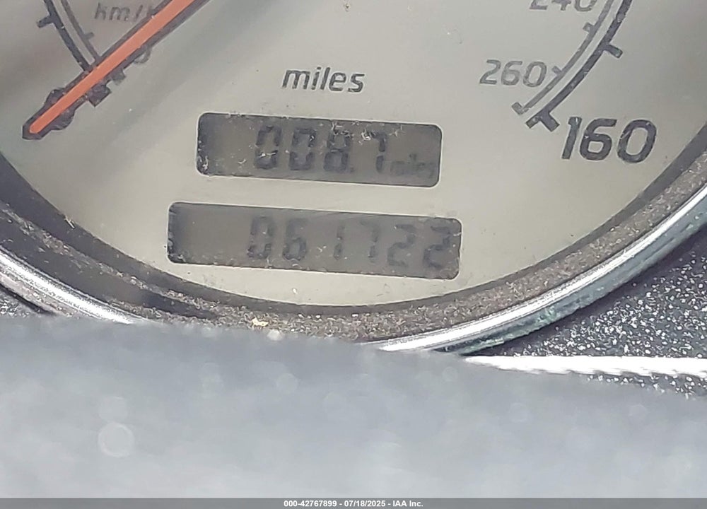 2000 MERCEDES-BENZ SLK 230 KOMPRESSOR VIN: WDBKK47F7YF167712