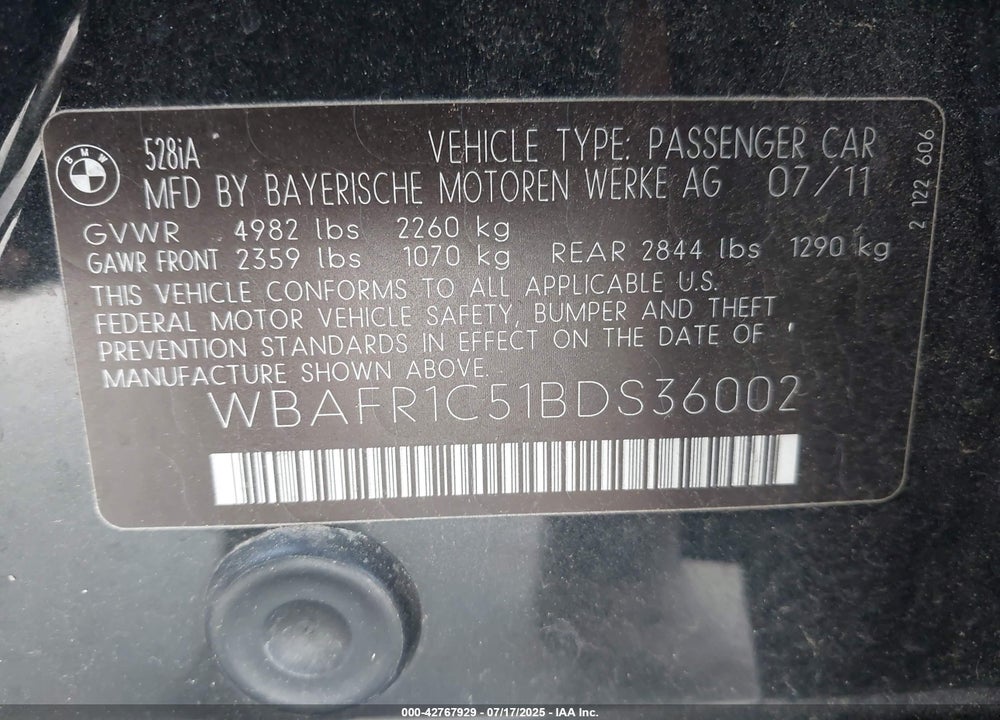 2011 BMW 5 SERIES VIN: WBAFR1C51BDS36002