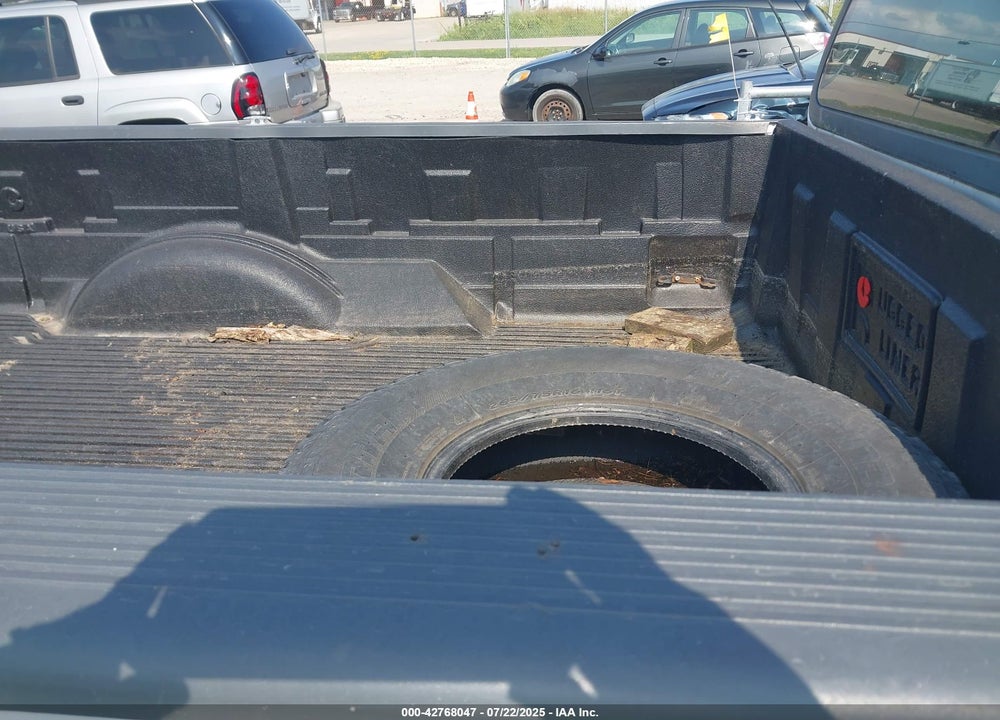 1999 FORD F-250 LARIAT/WORK SERIES/XL/XLT VIN: 1FTPF28W2XNB25385