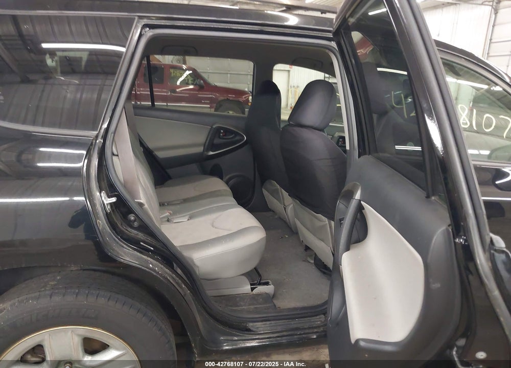 2009 TOYOTA RAV4 VIN: JTMBF33V99D015330