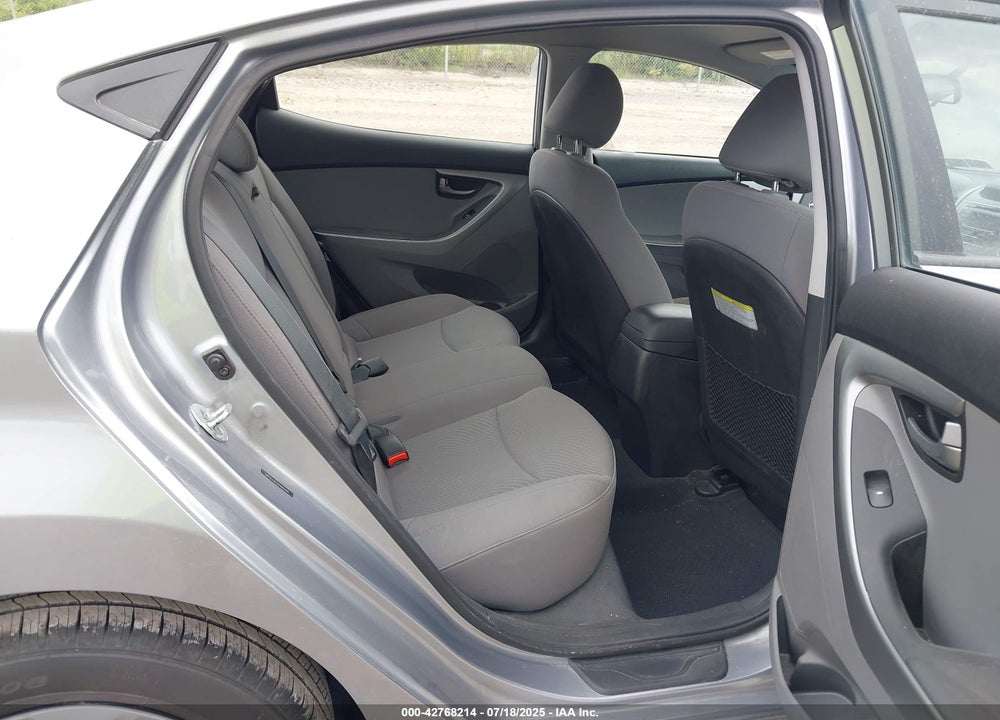 2016 HYUNDAI ELANTRA VIN: 5NPDH4AEXGH665691