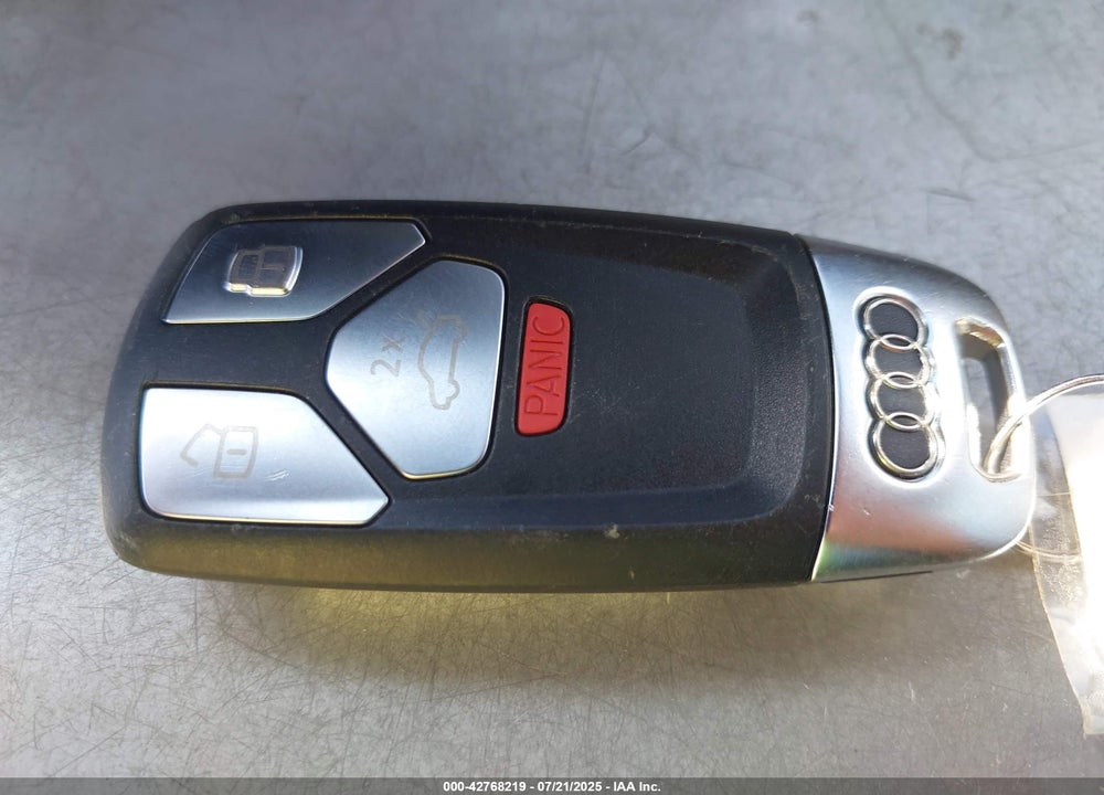 2022 AUDI A4 VIN: WAUEAAF47NN015119