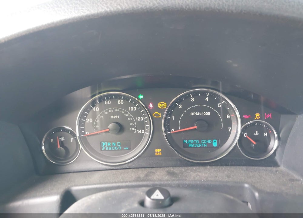2007 JEEP COMMANDER SPORT VIN: 1J8HG48K87C627073