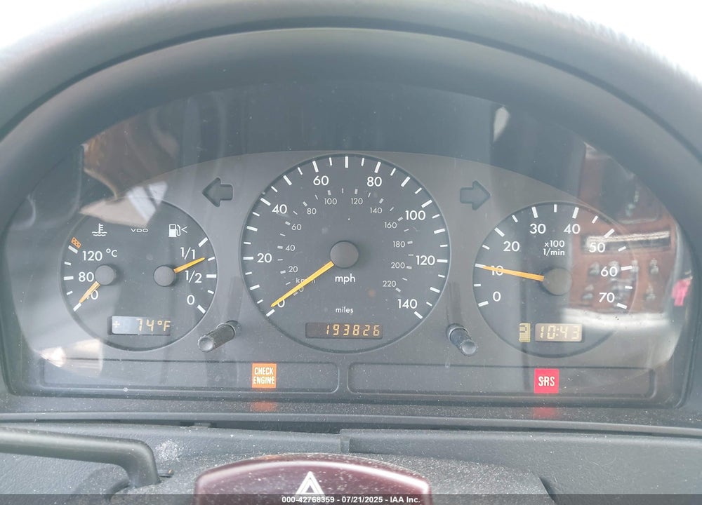 2000 MERCEDES-BENZ ML 320 VIN: 4JGAB54E8YA165782