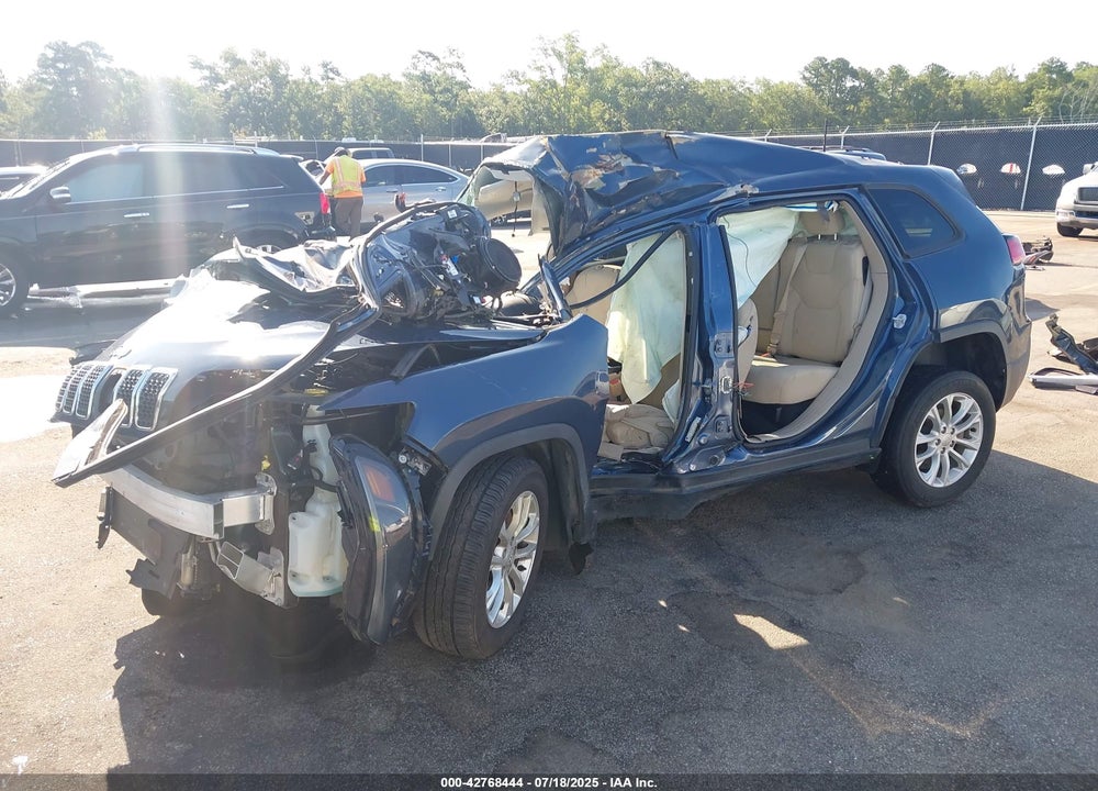 2021 JEEP CHEROKEE VIN: 1C4PJLCB2MD103610