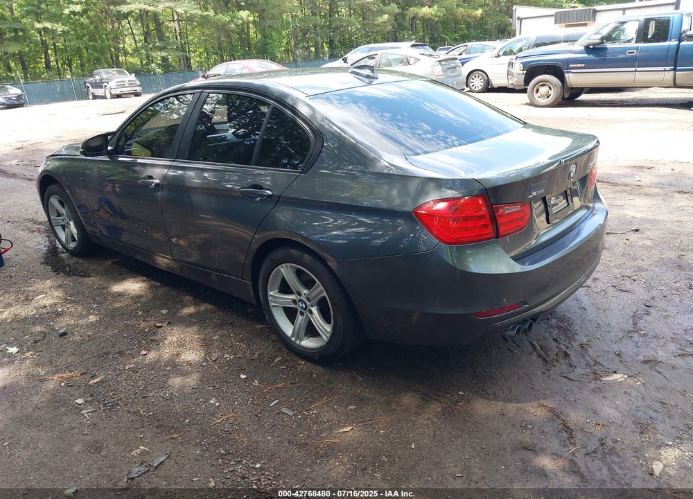 2013 BMW 3 SERIES VIN: WBA3B5G53DNS05713