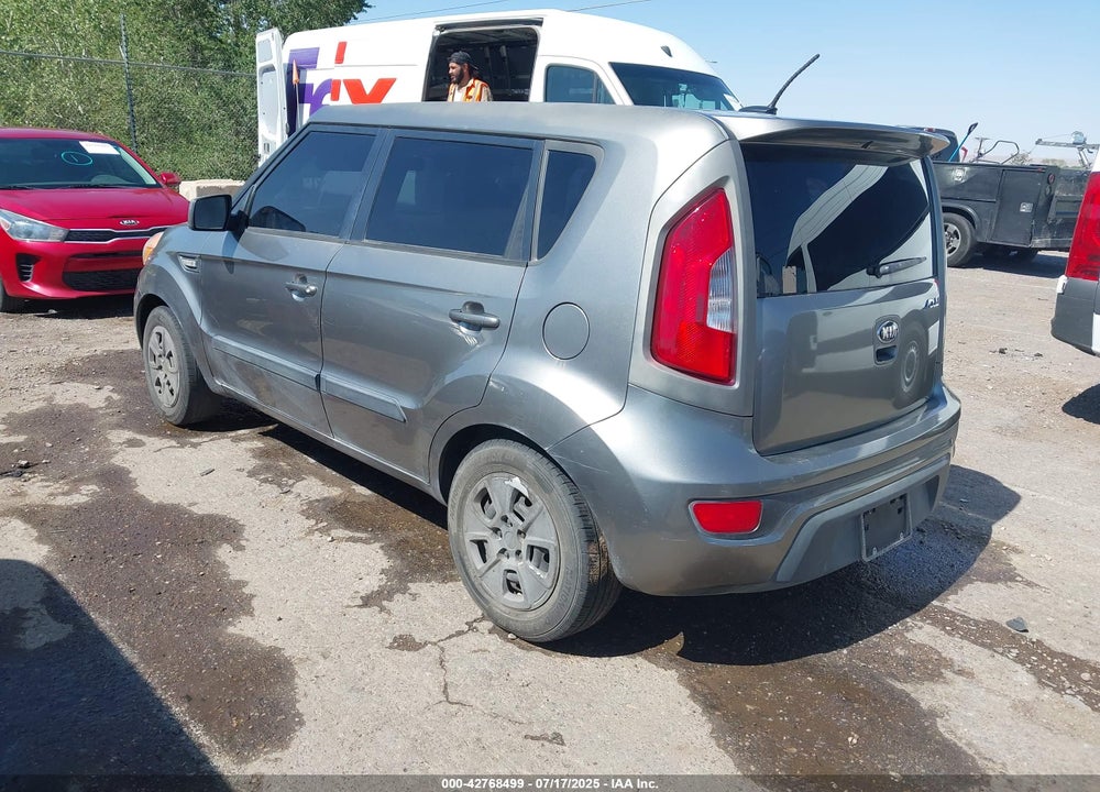 2013 KIA SOUL VIN: KNDJT2A51D7632102