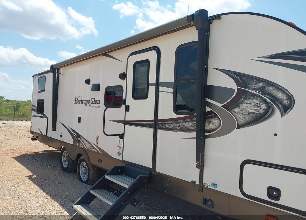 2018 FOREST RIVER 29BHHL - HERITAGE GL VIN: 4X4TWBE29JU016056