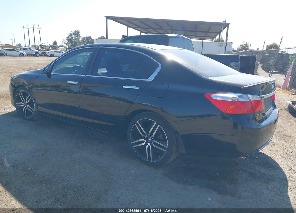 2015 HONDA ACCORD VIN: 1HGCR2F56FA239042
