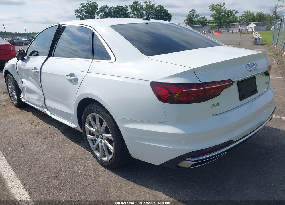 2021 AUDI A4 VIN: WAUABAF48MA050415
