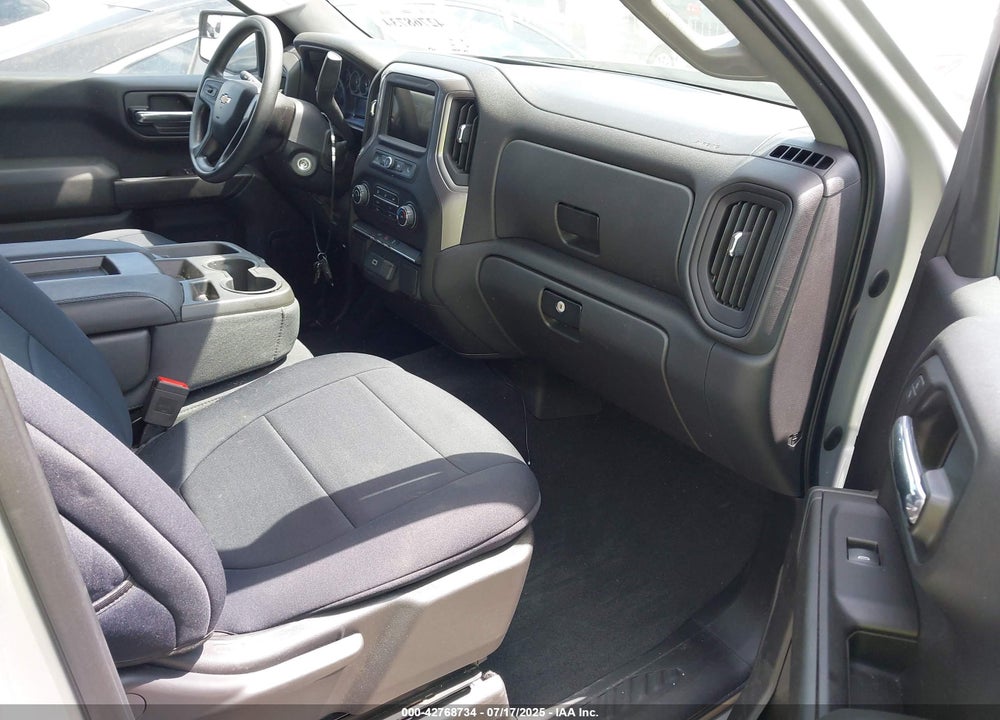 2019 CHEVROLET SILVERADO 1500 VIN: 3GCPYBEH6KG228813