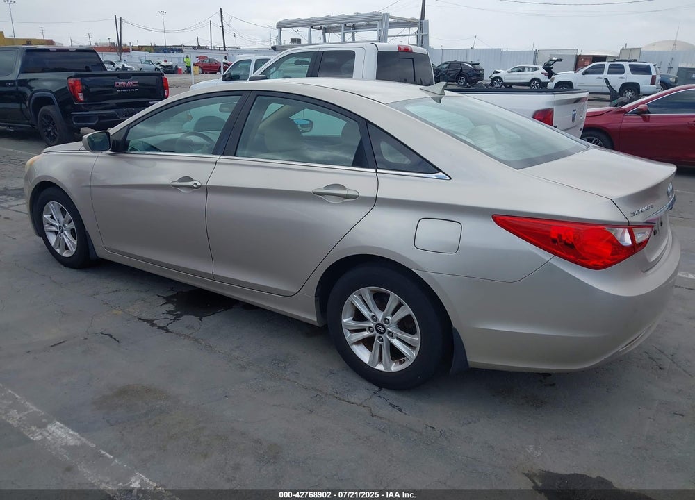 2011 HYUNDAI SONATA GLS VIN: 5NPEB4ACXBH091588
