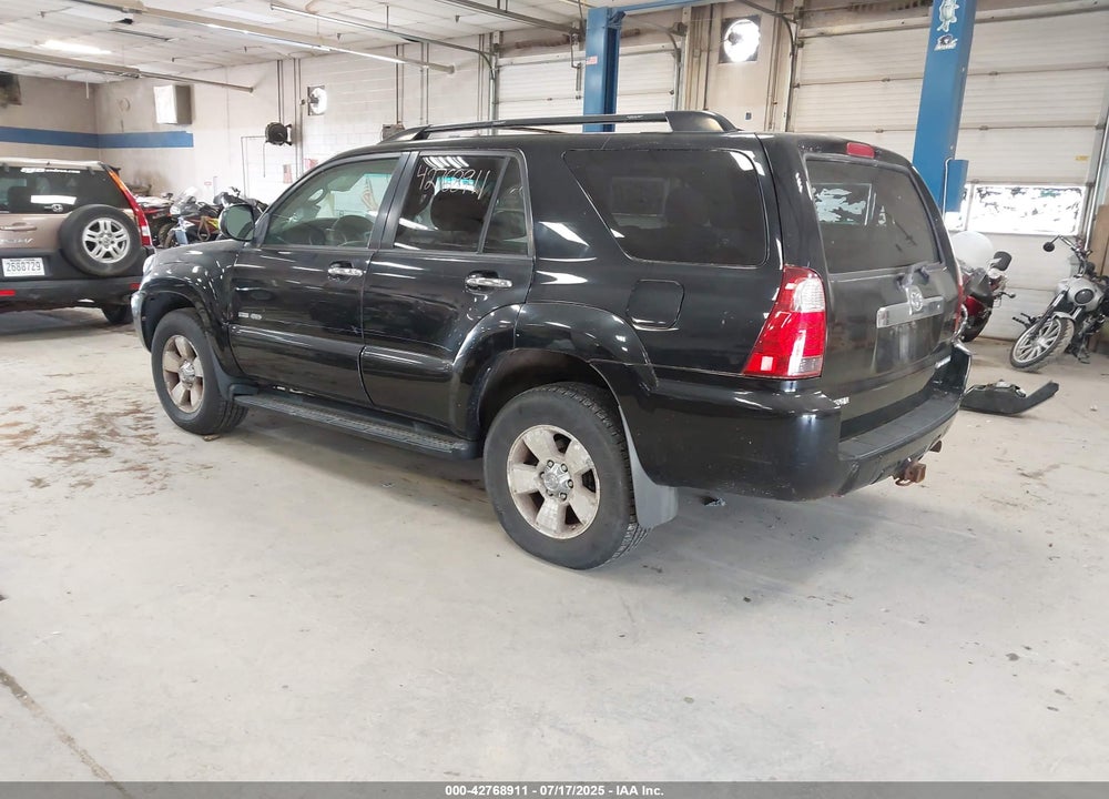 2007 TOYOTA 4RUNNER SR5 V6 VIN: JTEBU14R470106940