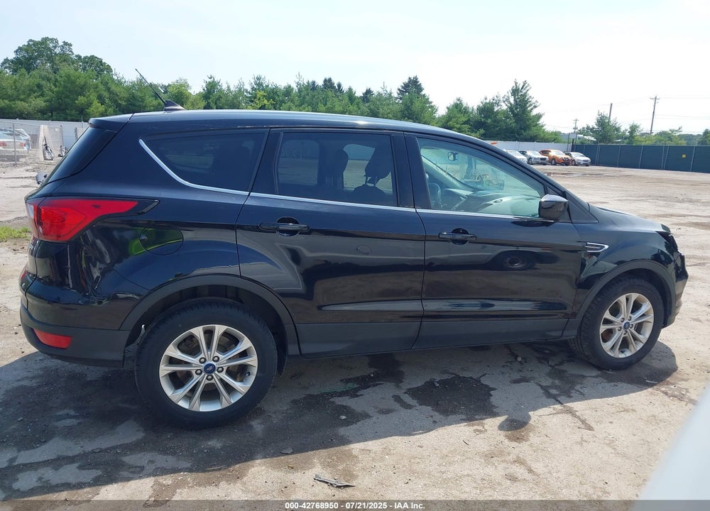 2019 FORD ESCAPE VIN: 1FMCU0GD9KUB10160